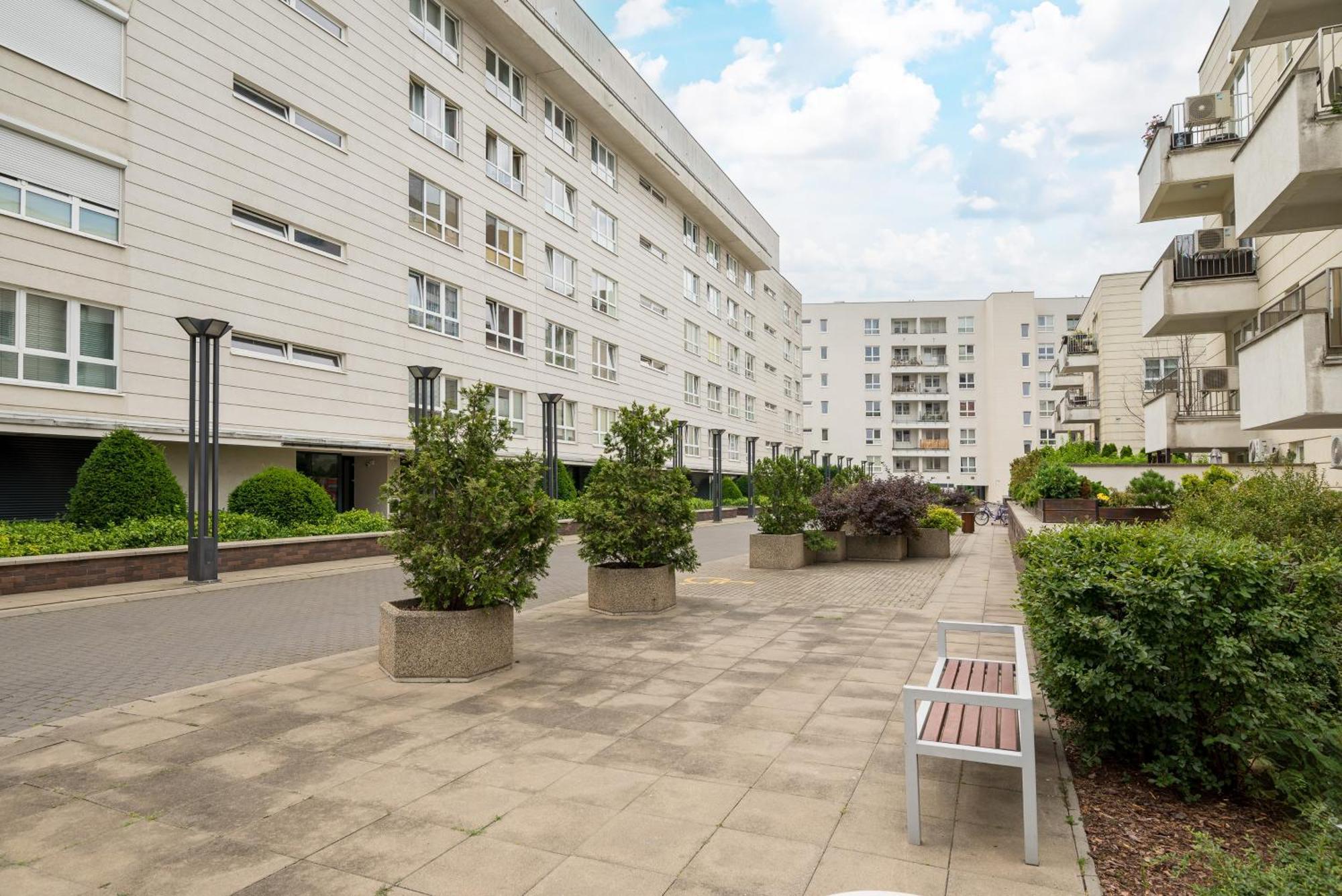 Stawki Pleasant Apartment Warszawa Exteriör bild